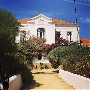 https://casa-grande-burgau.hotelaalgarve.com